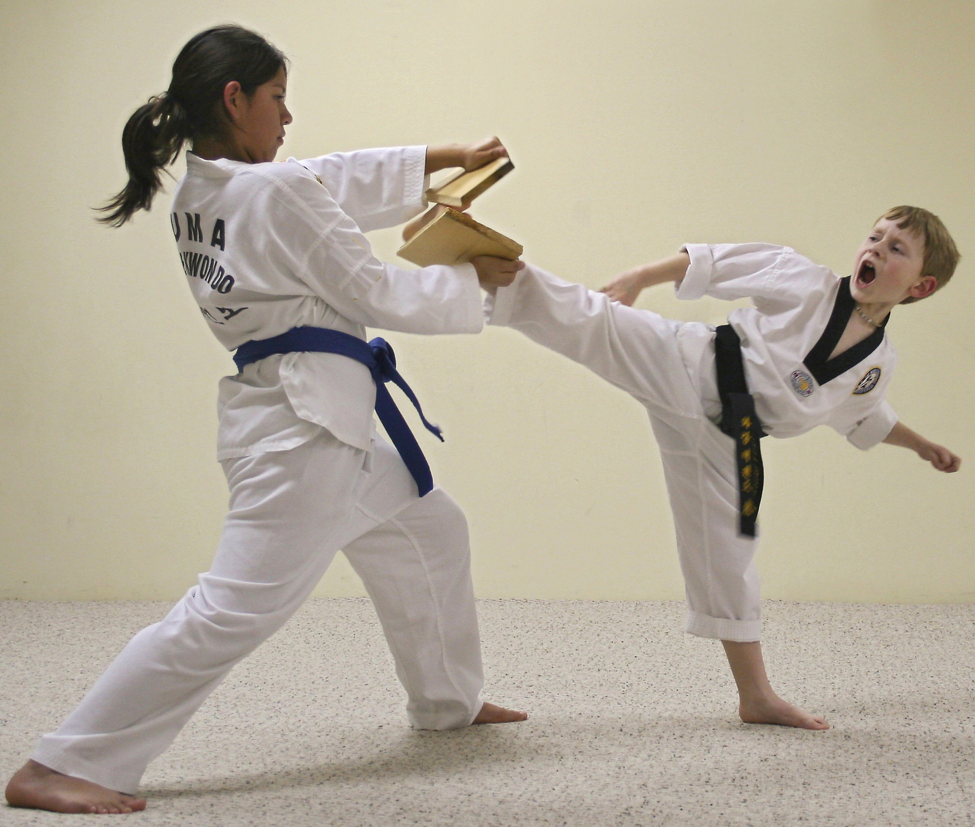 Taekwondo дети. Боевое искусство тхэквондо ИТФ. Занятия карате. Восточные единоборства для детей. Искусство таэквондо